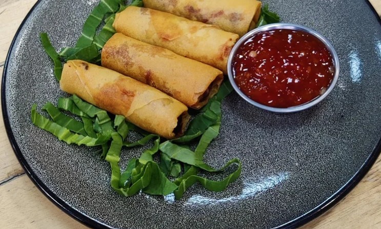 Spring Rolls Chicken