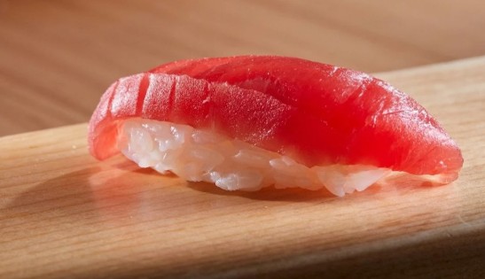Tuna Nigiri